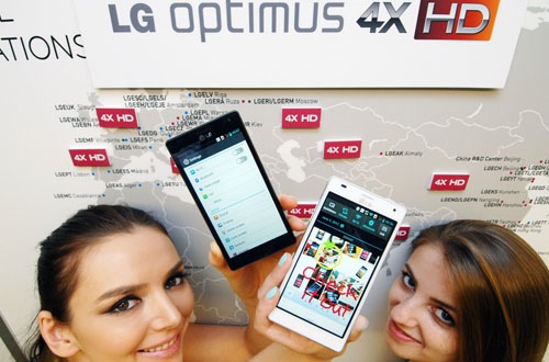 Смартфон-LG-Optimus-4X-HD